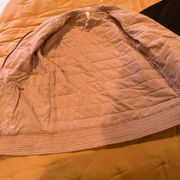 Lululemon size 8 Jacket Lot - Picture 7 of 7